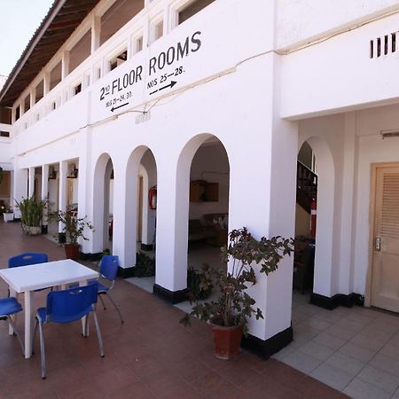 New Palm Tree Hotel Mombasa Exterior photo